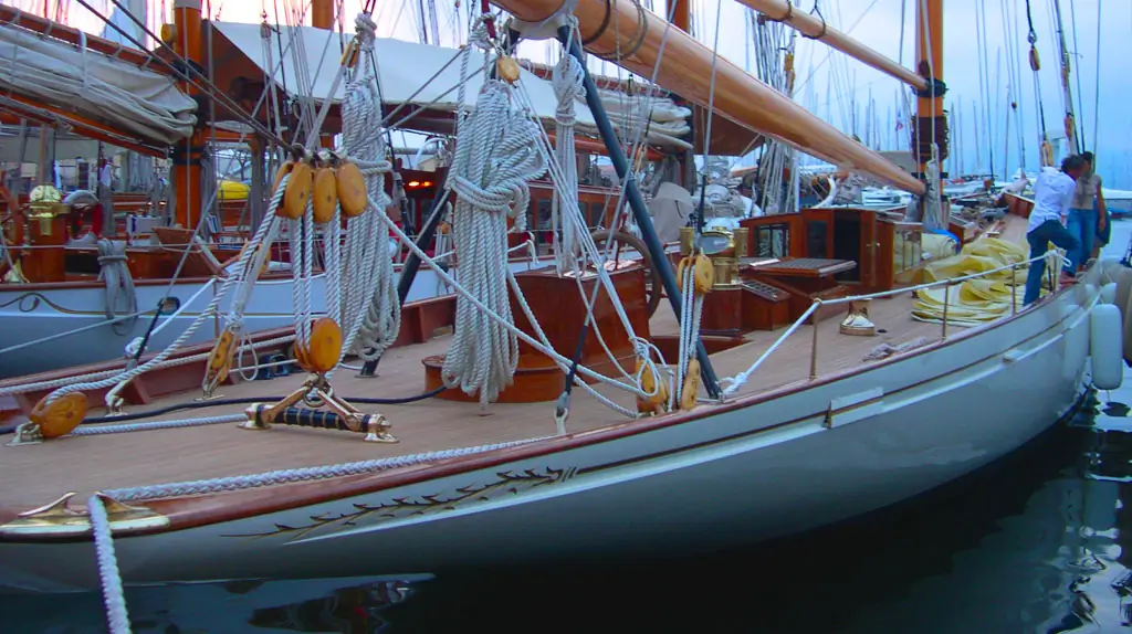 detail4-voile-saint-tropez.webp