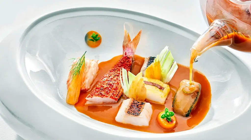 restaurant-3-vague-or-saint-tropez.webp